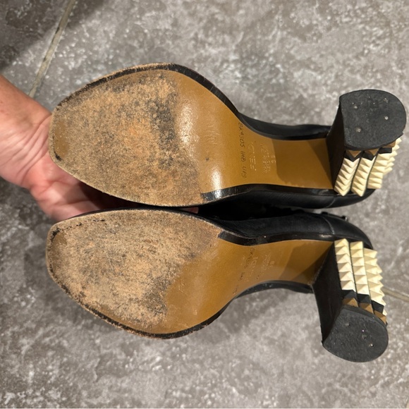 Fendi heels - Picture 2 of 3